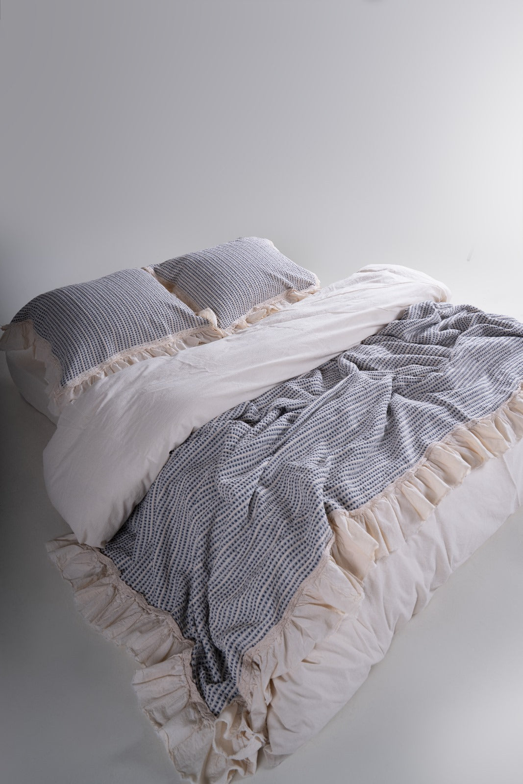 Luxury Sustainable Bedspreads | 100% Cotton | Mila Home