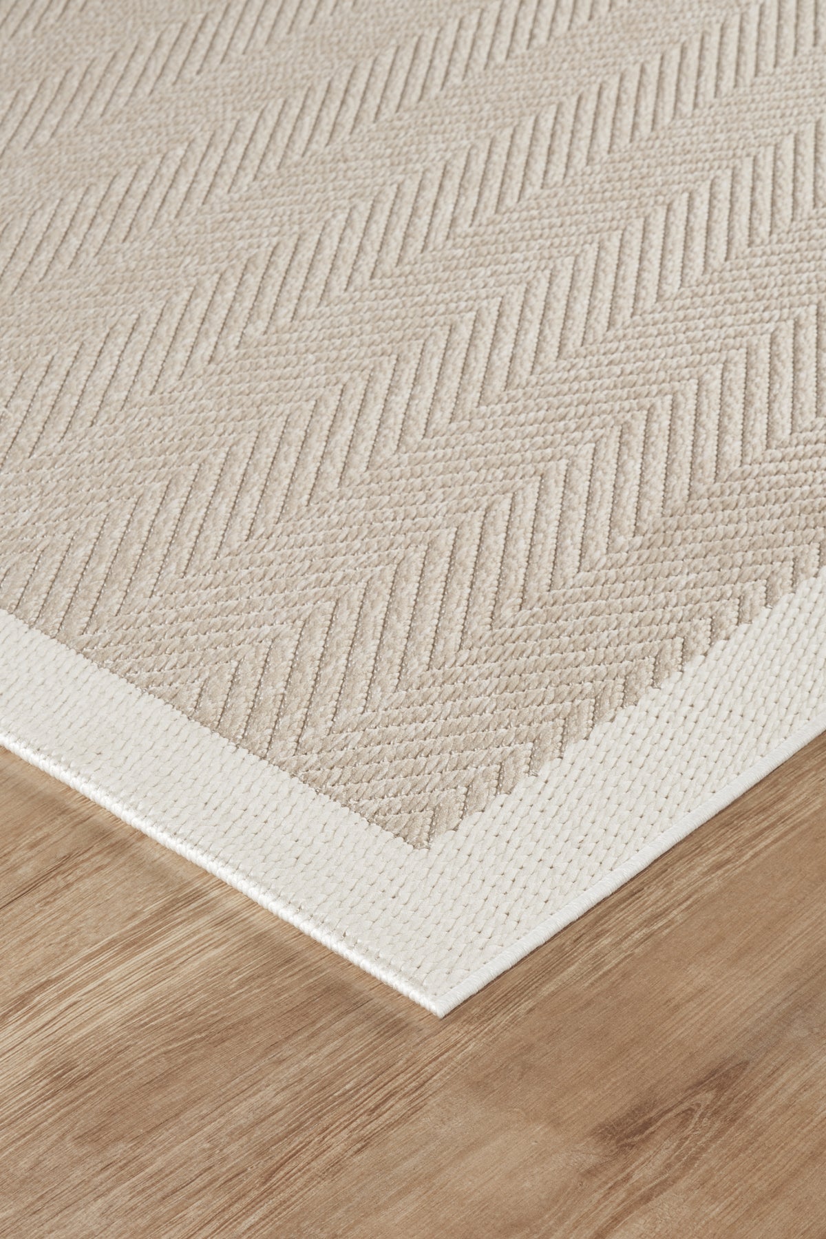 Cream Rug Jutte Natural Fiber, 30mm Thick Pile, 2500 gr/m² Premium Carpet