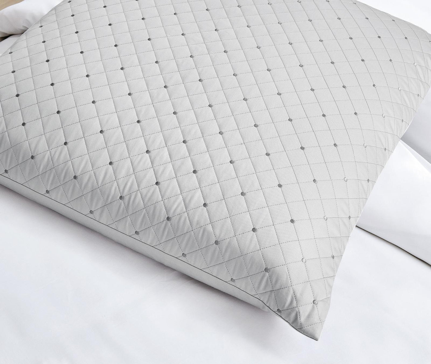 Hotel Collection – Timeless Diana Edition | Luxuriöses, weiches, weißes Bettwäscheset mit Doppellinienstickerei – 300 Fäden pro Zoll Premium-Baumwolle – 6-teiliges Bettbezugset (Kopie)