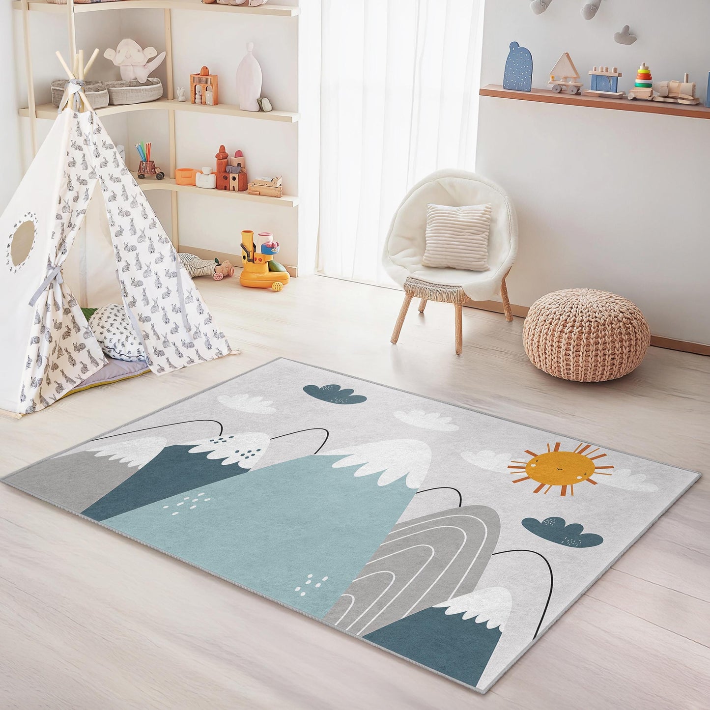 Kinderteppich „Bergabenteuer“, rechteckiger Teppich mit Naturmotiv, Spielzimmerdeko, Kinderzimmerteppich, Spielmatte