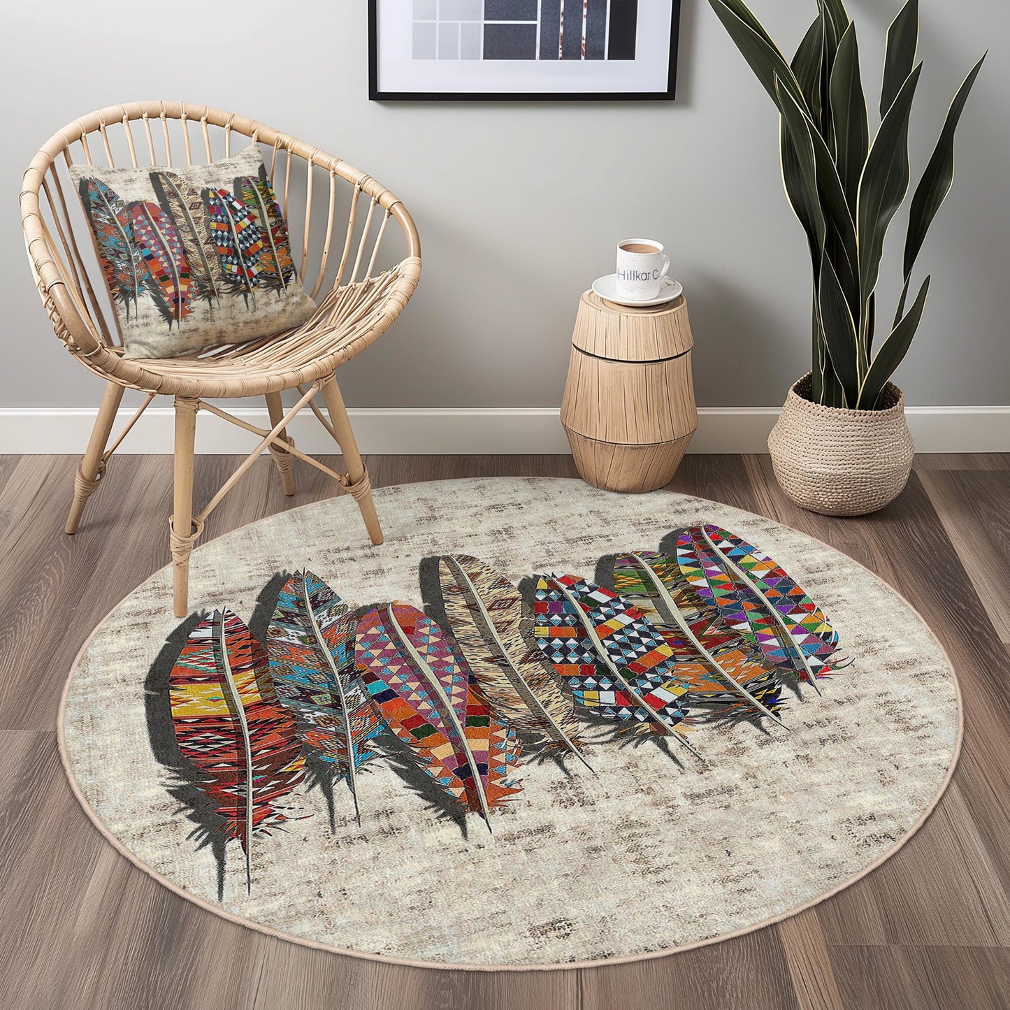 Bunter runder Teppich mit Federmuster, runder Teppich im Bohème-Stil, Teppich mit kunstvollem Federdesign, einzigartige runde Wohnzimmerdekoration