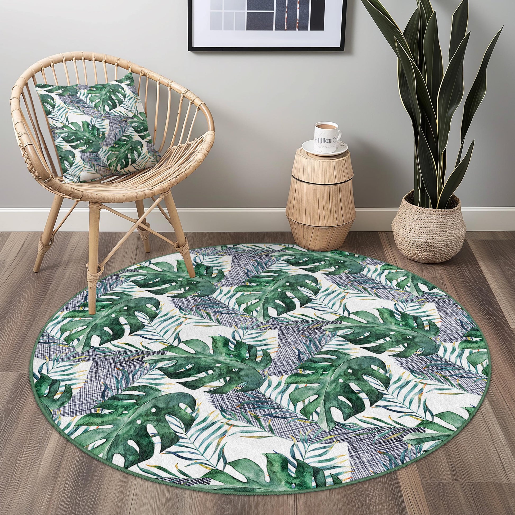 Tropical Monstera Leaves Round Area Rug, Bohemian Style Round Rug, Indoor Decor, Living Room Rug, Plant Lover Gift
