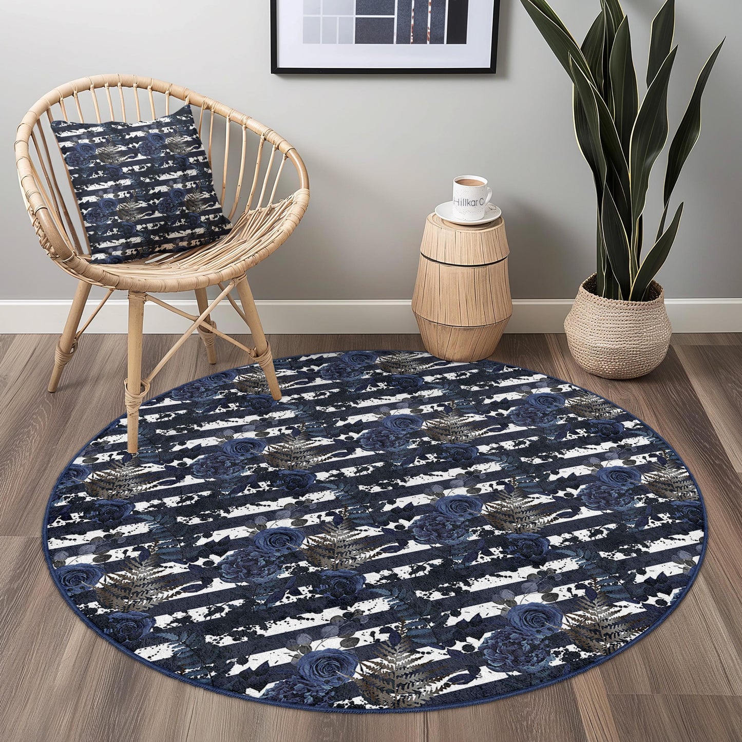 Eleganter runder Teppich mit Blumenmuster, blau-weißer runder Teppich mit Blumenmuster, stilvolle Wohndekoration, Wohnzimmerteppich, Teppich im Bohème-Stil
