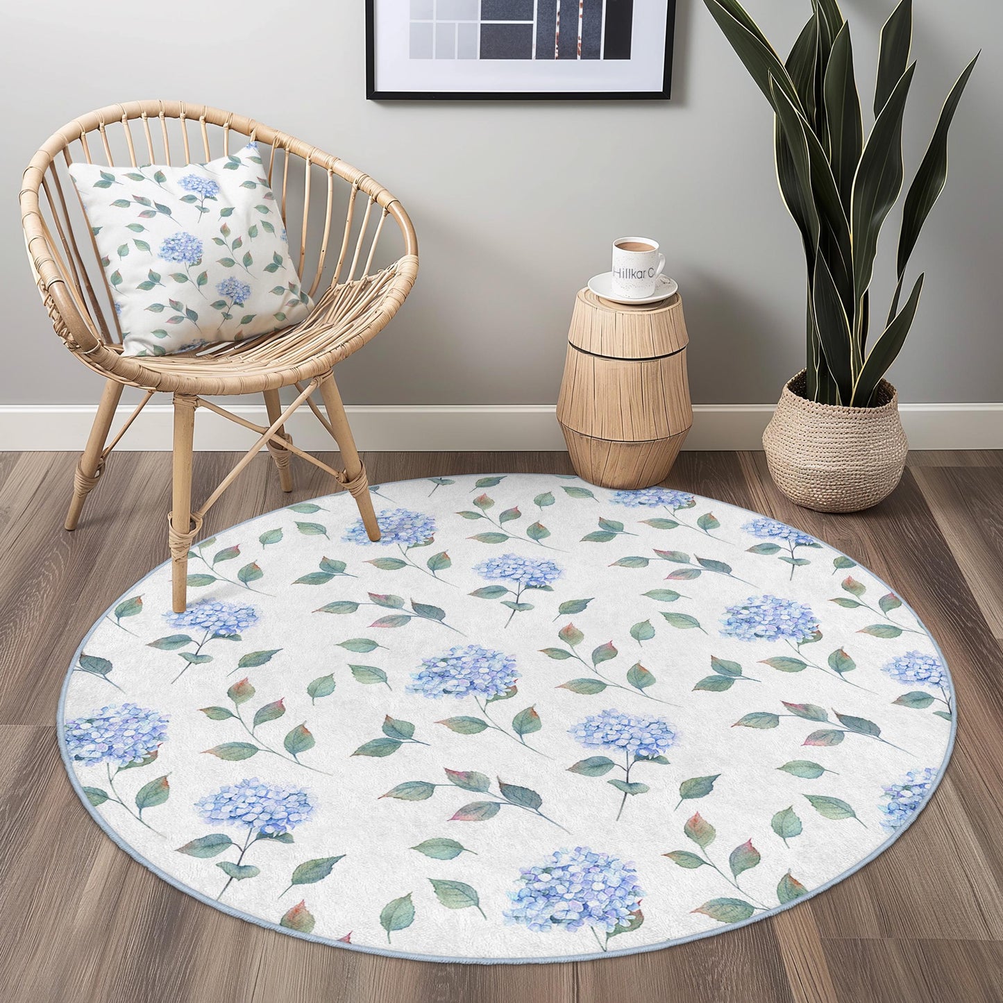 Eleganter runder Teppich mit Blumenmuster, blaue Hortensien, weicher Wohnzimmerteppich, runder Dekoteppich, Wohnaccessoire