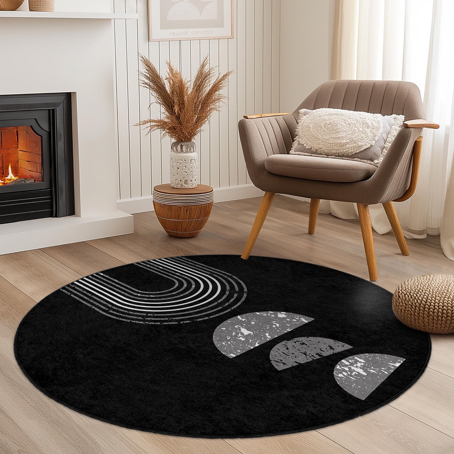 Schwarz-weißer, geometrischer runder Teppich: Modernes minimalistisches Dekor