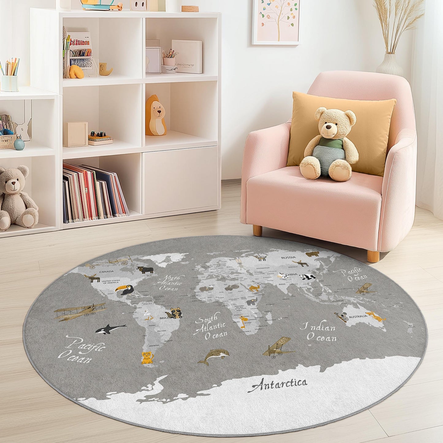 World Map Animal Rug, Round Kids Play Rug, Educational Kids Carpet, Animal Theme Area Rug, Nursery Decor, Playroom Rug