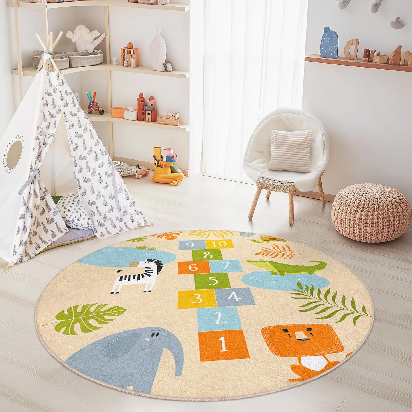 Runder Teppich mit Tiermotiven fürs Kinderzimmer, Hüpfspiel-Design, weicher Kinderzimmerteppich, interaktive Spielmatte, Kinderzimmerdeko, Dschungel-Thema