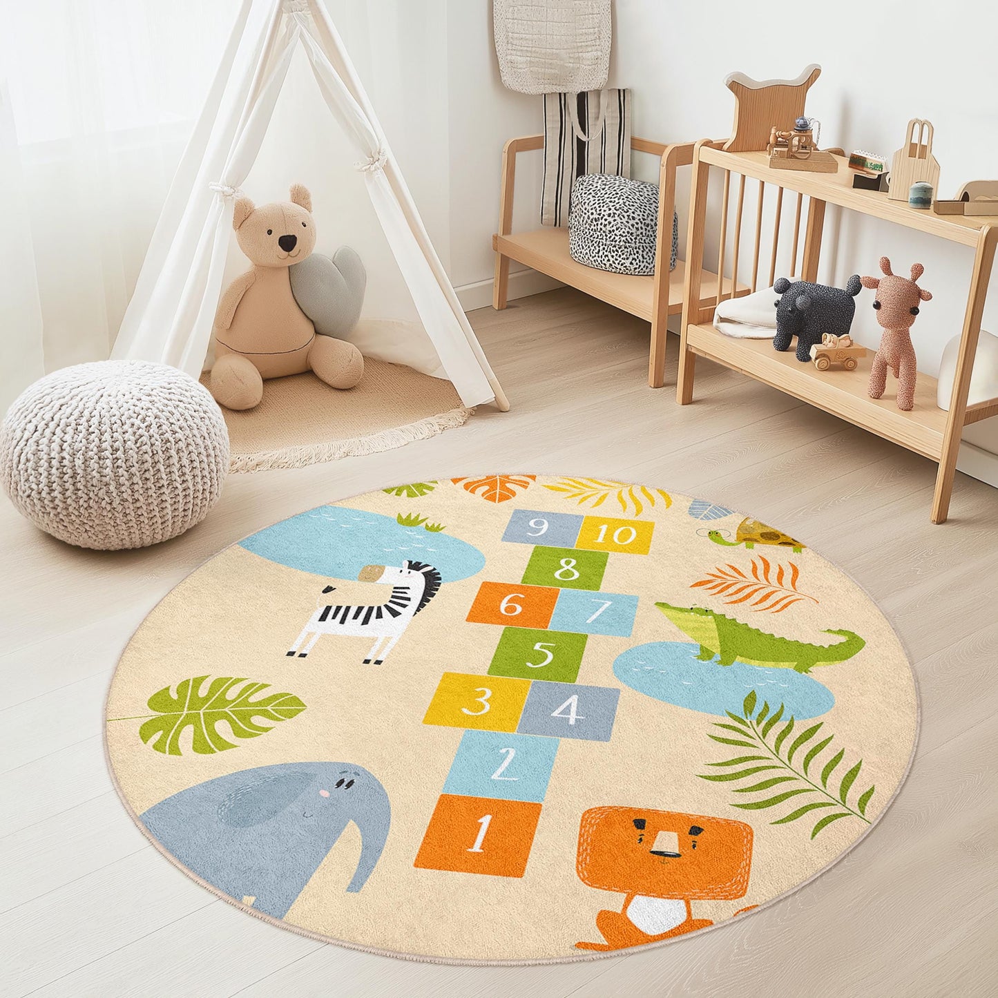 Runder Teppich mit Tiermotiven fürs Kinderzimmer, Hüpfspiel-Design, weicher Kinderzimmerteppich, interaktive Spielmatte, Kinderzimmerdeko, Dschungel-Thema
