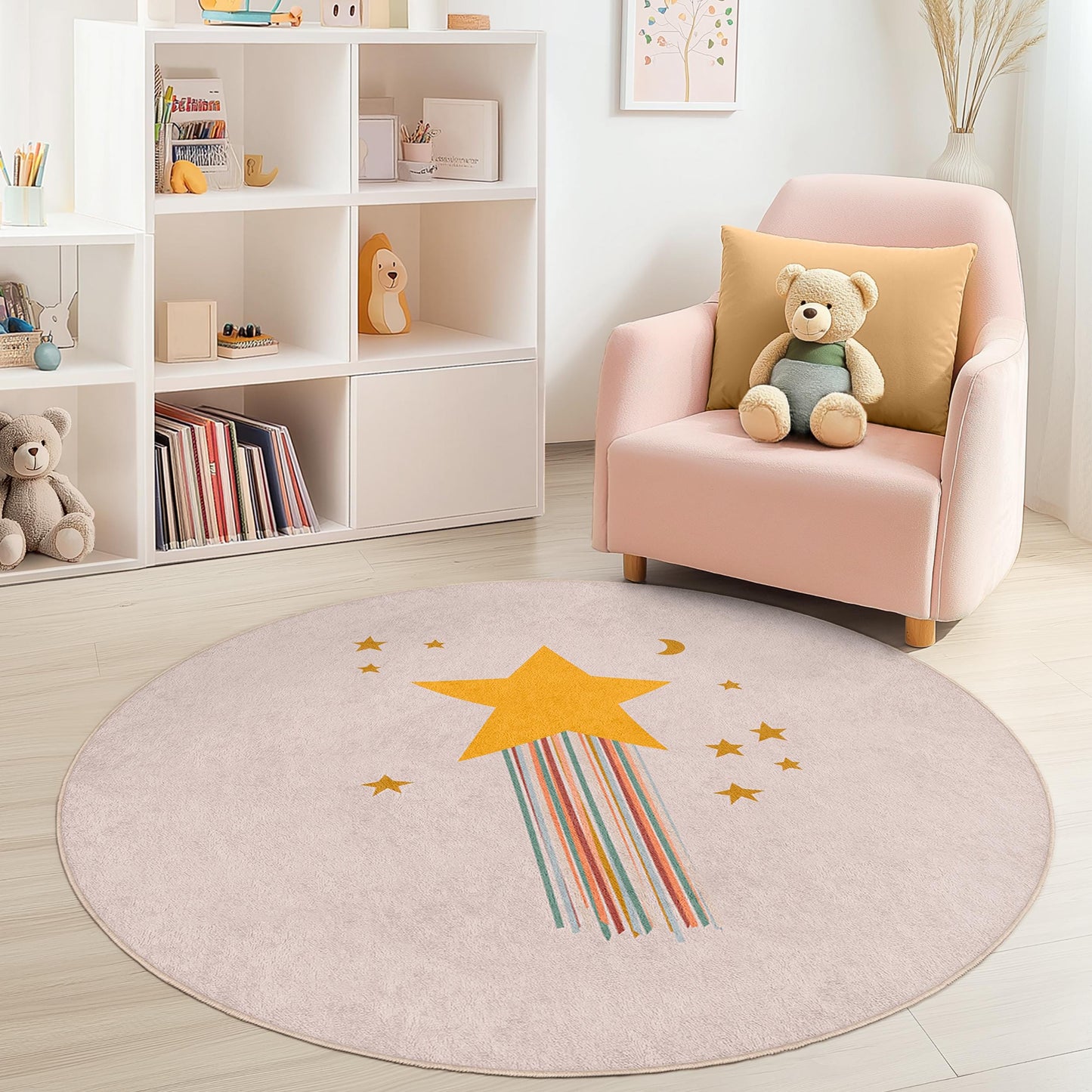 Runder Kinderteppich „Sternennacht“, verträumte Spielmatte fürs Kinderzimmer, gemütliche Kinderzimmerdekoration, Teppich mit Sternen- und Mondmotiv
