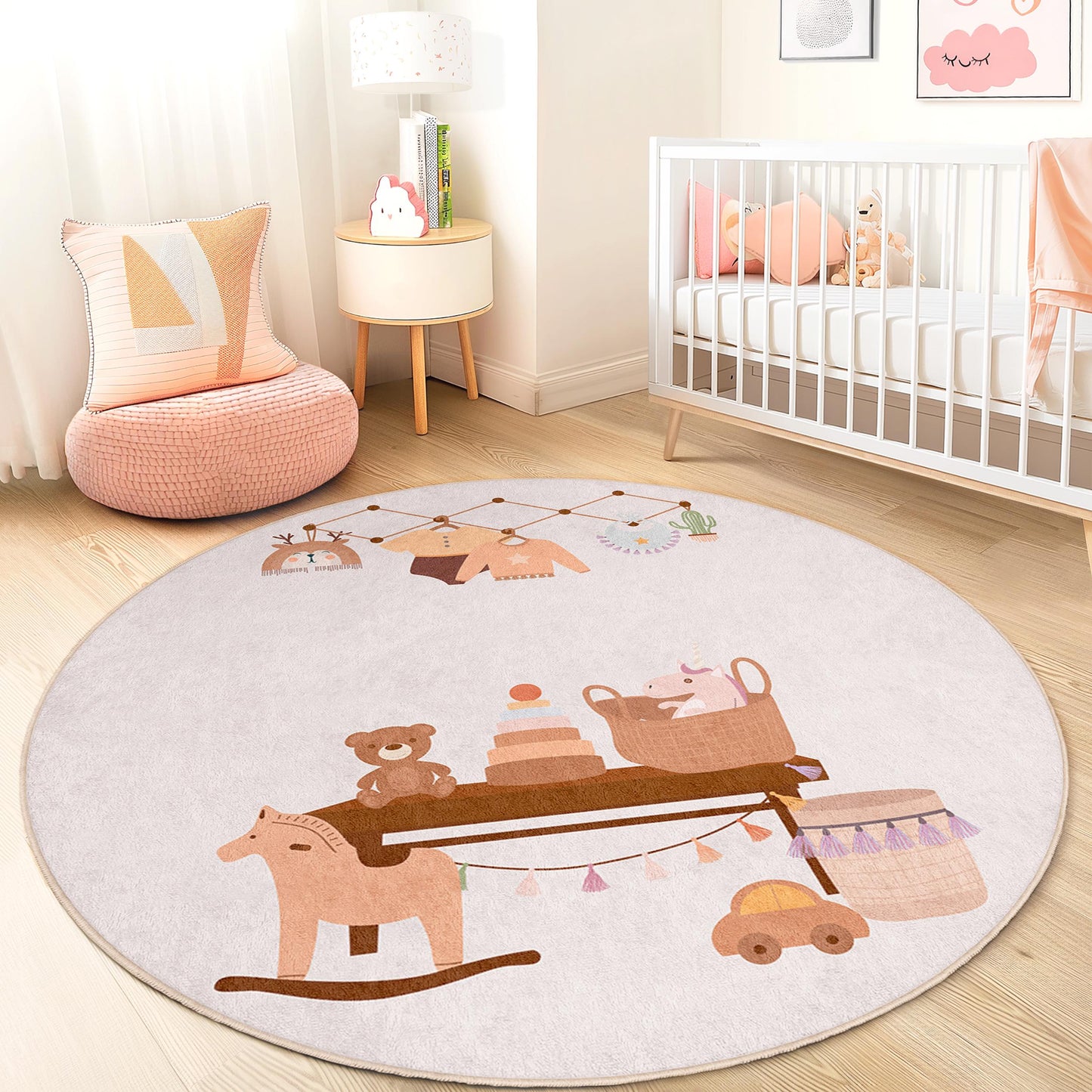 Niedlicher runder Kinderzimmerteppich, verspielte Kinderzimmerdekoration, weiche Spielmatte für Babys, bezaubernder Teppich mit Tiermotiven, gemütlicher Teppich für Kleinkinderzimmer