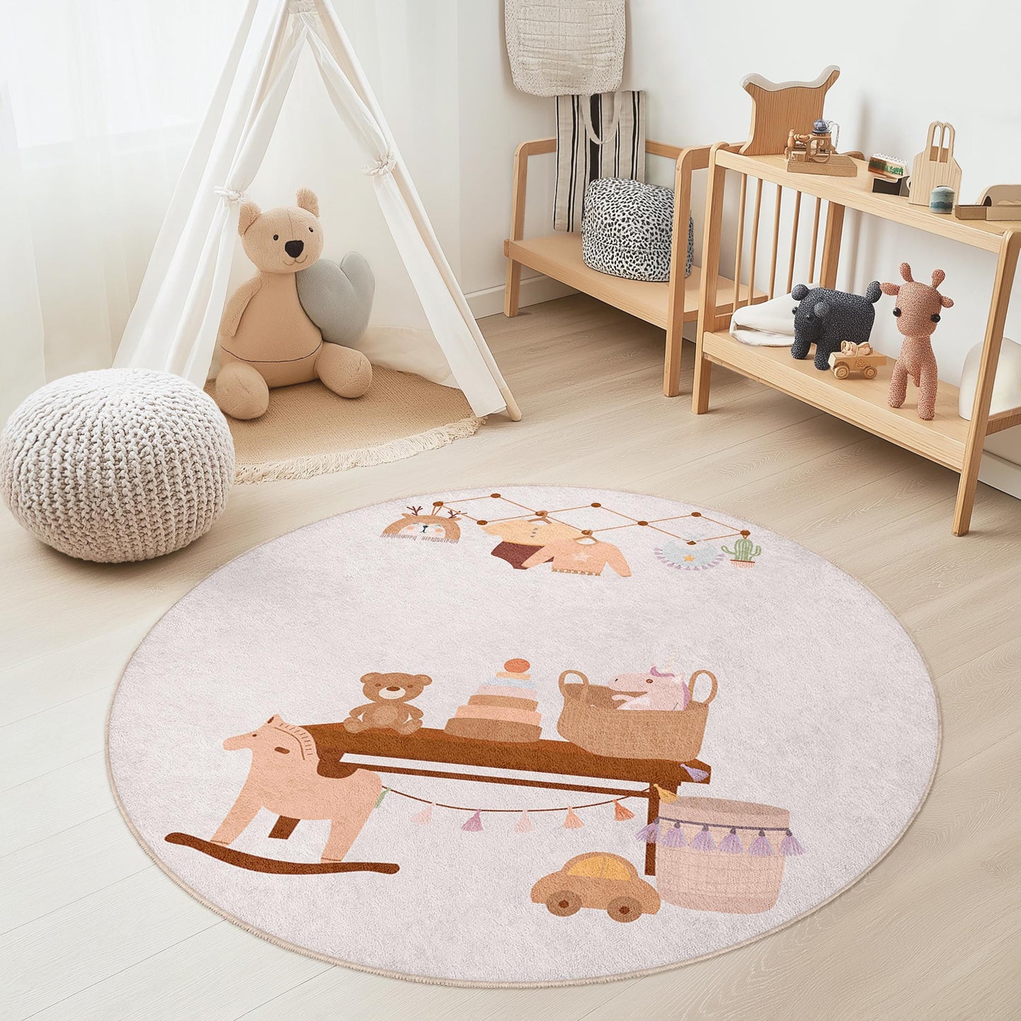 Niedlicher runder Kinderzimmerteppich, verspielte Kinderzimmerdekoration, weiche Spielmatte für Babys, bezaubernder Teppich mit Tiermotiven, gemütlicher Teppich für Kleinkinderzimmer