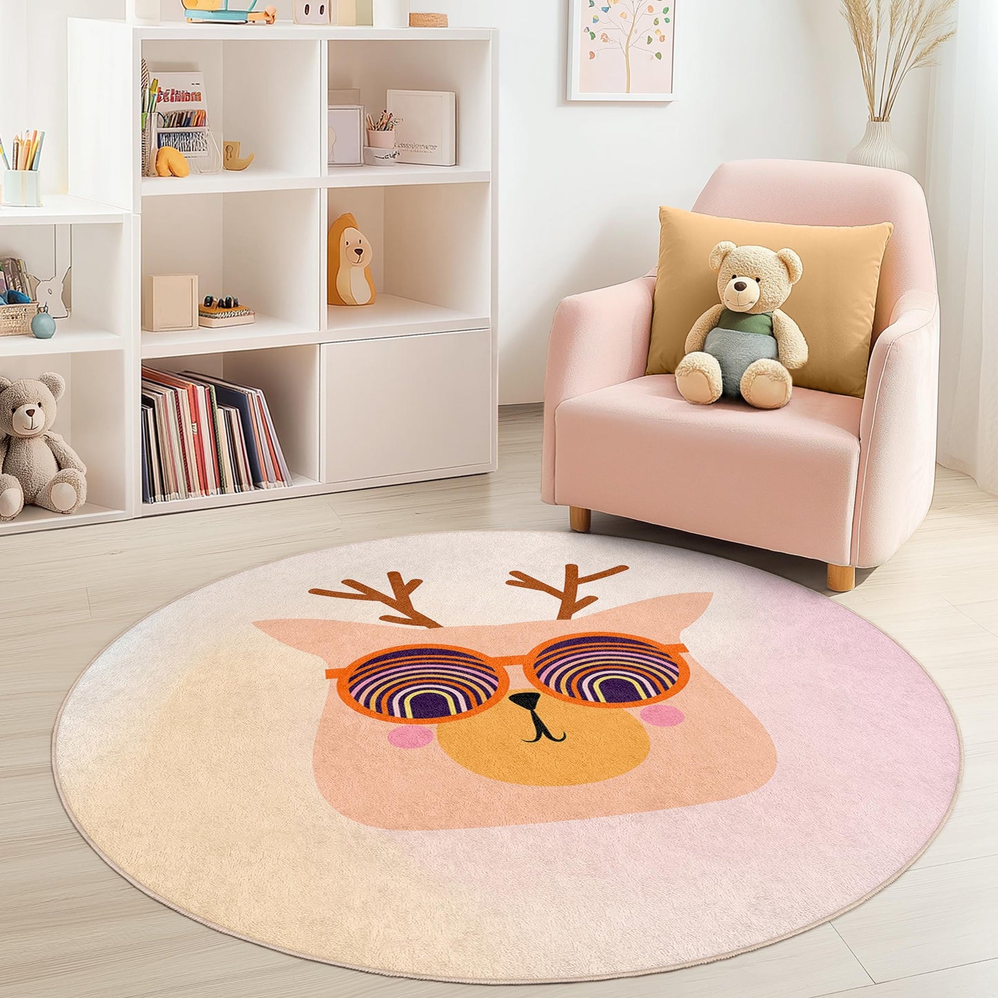 Niedlicher runder Tierteppich fürs Kinderzimmer, verspieltes Cartoon-Design, gemütliche Kinderzimmerdekoration, weiche Spielmatte für Kleinkinder, lustiger Kinderzimmerteppich