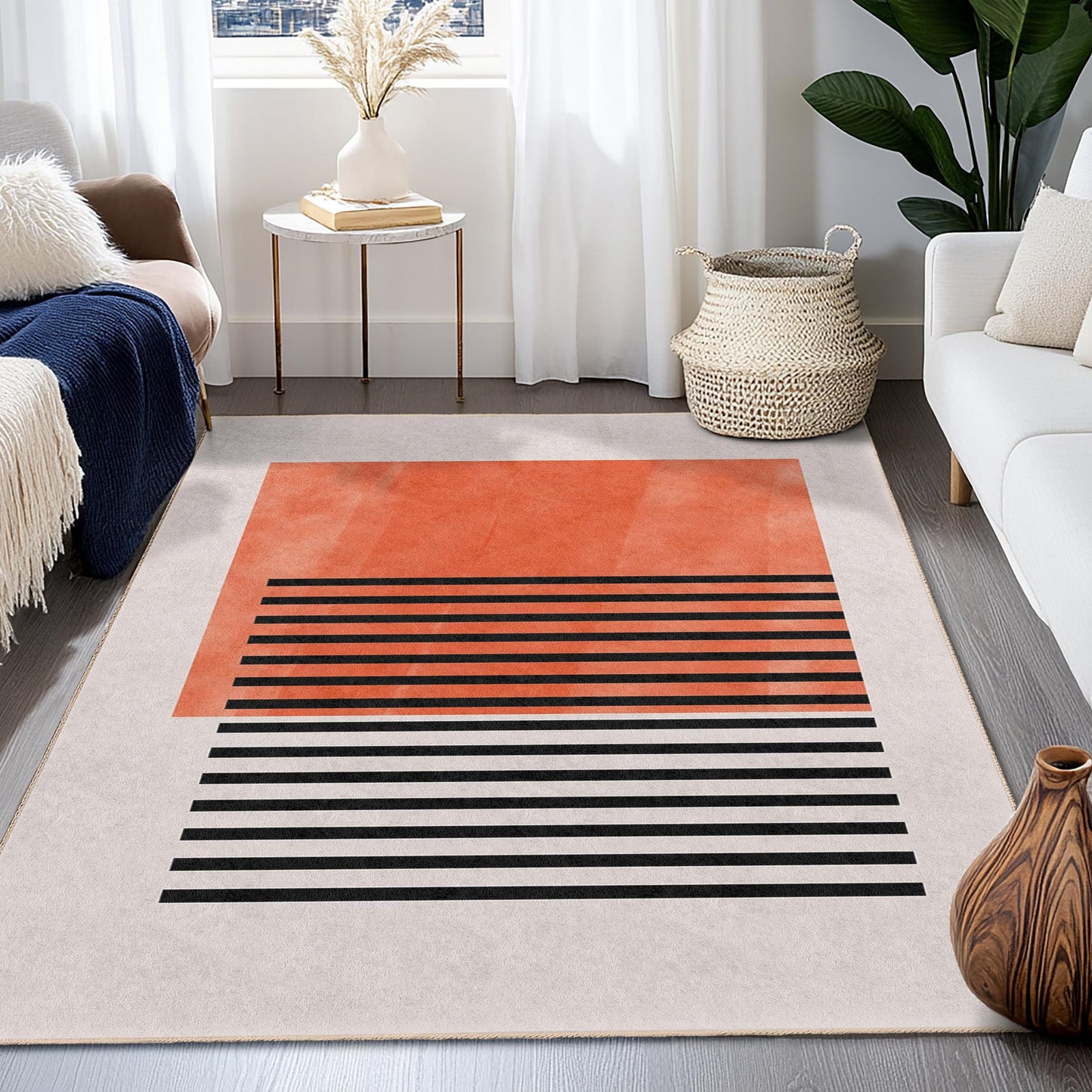 Abstrakter rechteckiger Teppich in Orange und Schwarz | Moderner Dekoteppich fürs Wohnzimmer | Stilvolle Wohnaccessoires