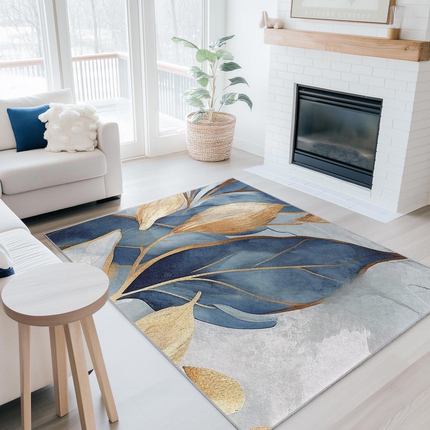 Eleganter rechteckiger Teppich mit blauem und goldenem Blattmuster | Moderner botanischer Teppich fürs Wohnzimmer | Stilvolle Wohndekoration