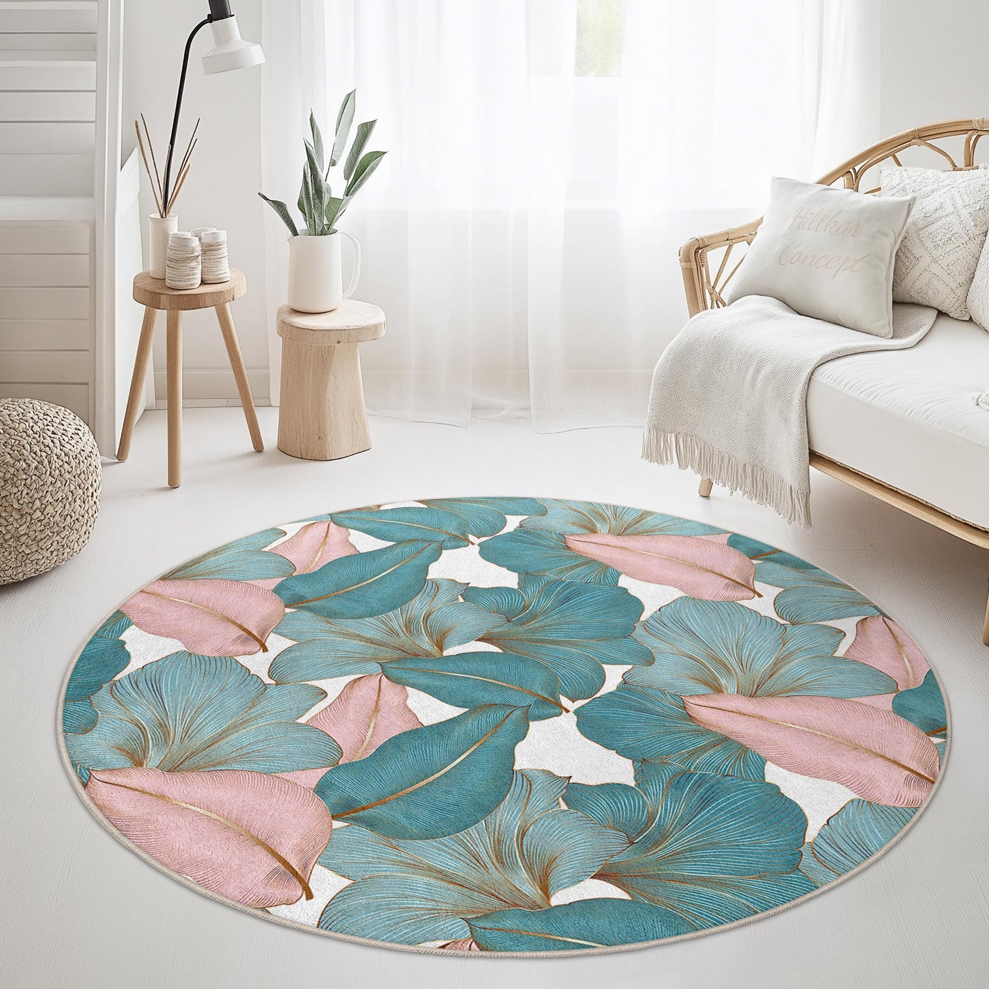 Runder Teppich mit floralem Muster | Teppich mit tropischem Blättermuster | Weiche Baumwollmatte fürs Wohnzimmer | Stilvolles Wohnaccessoire
