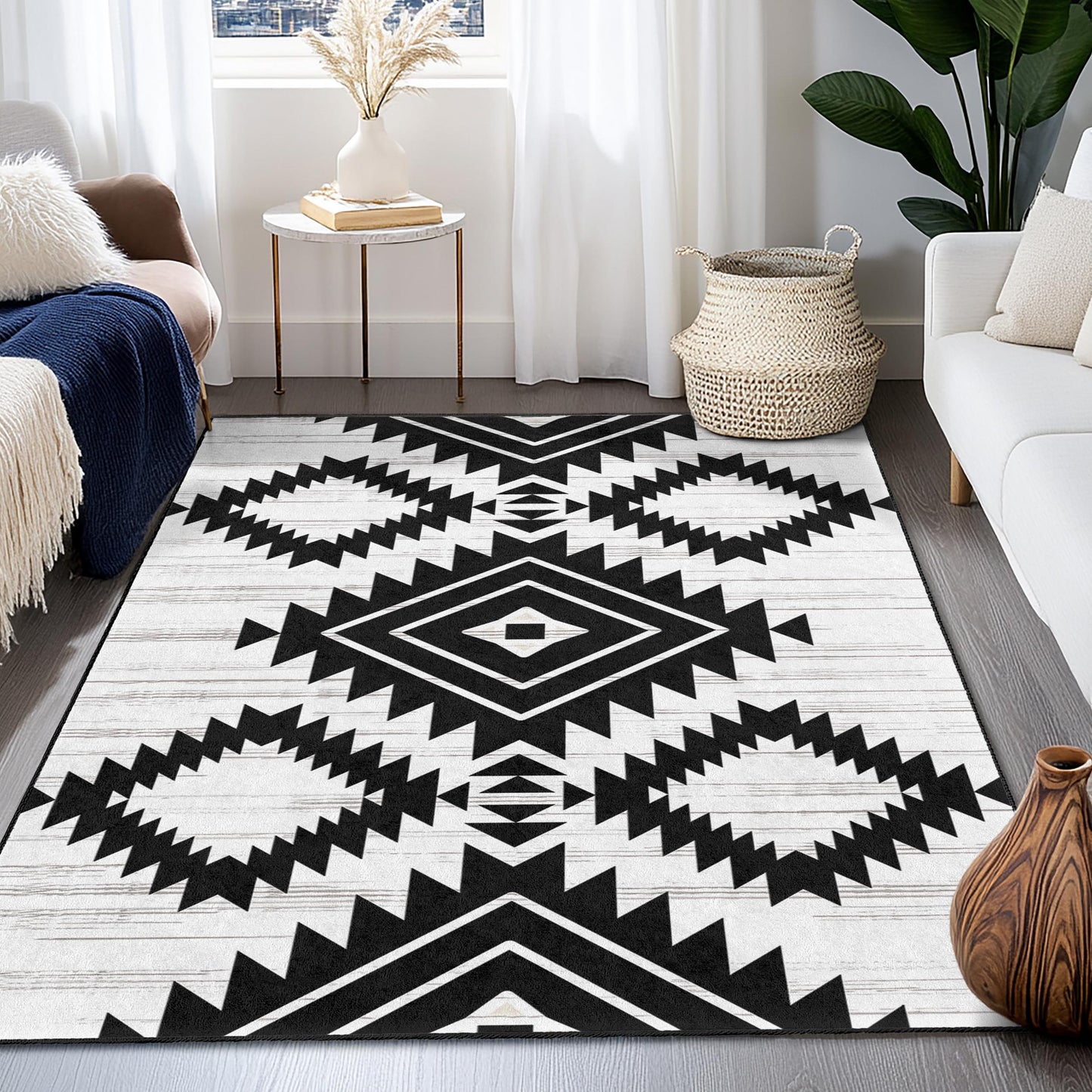 Rechteckiger Teppich mit geometrischem Muster in Schwarz-Weiß | Moderner Teppich im Ethno-Stil | Stilvolle Wohnaccessoires | Weiche Baumwollmatte