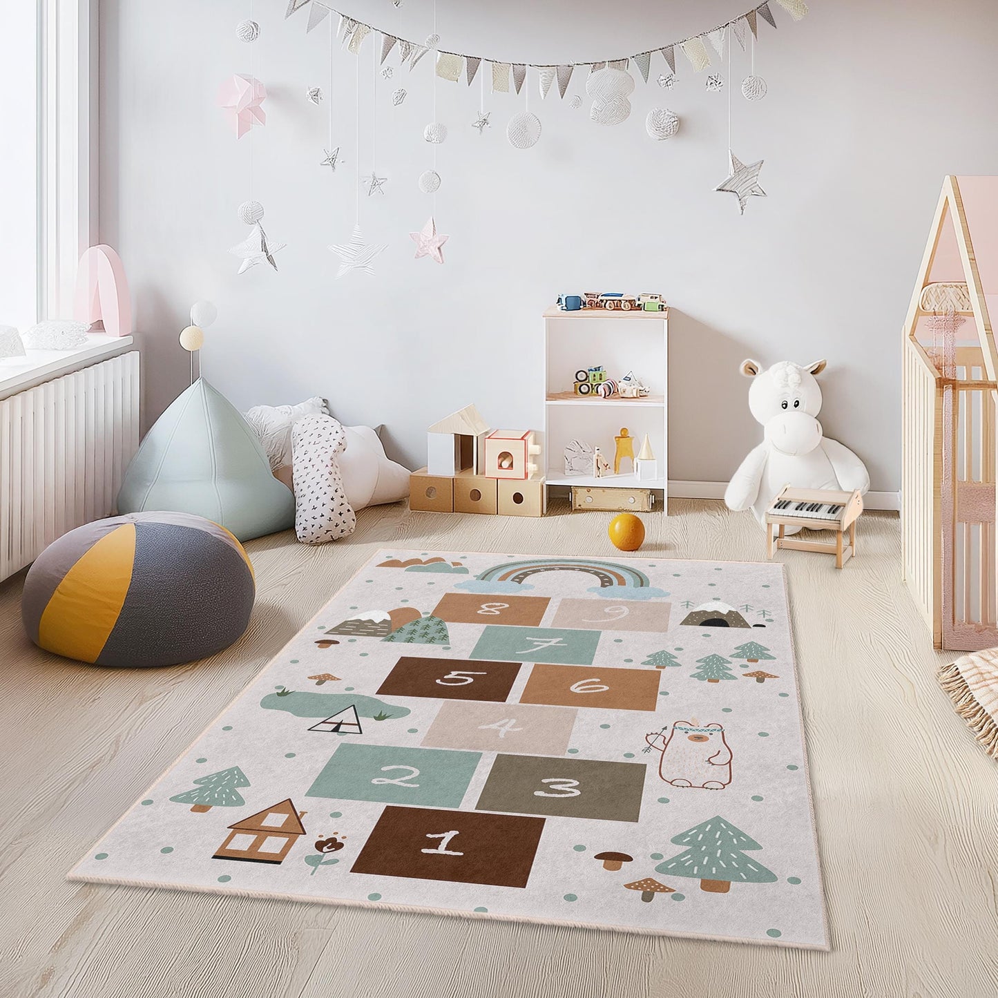 Verspielter Wald-Hüpfteppich, dekorativer Teppich fürs Kinderzimmer, Spielzimmerteppich, weiche rechteckige Matte für Kinder