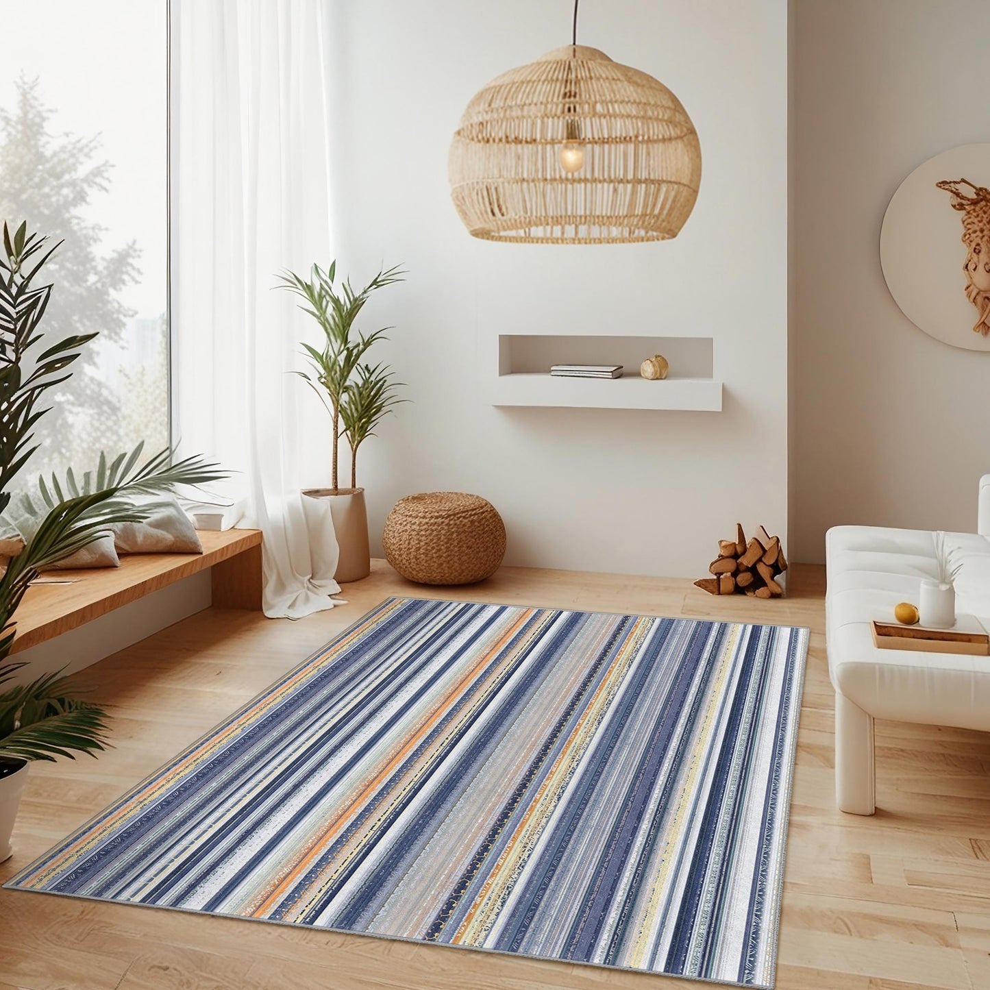 Eleganter gestreifter Teppich, rechteckiger Wohnzimmerteppich, weicher Dekoteppich, stilvolle Wohndekoration, modernes Streifendesign