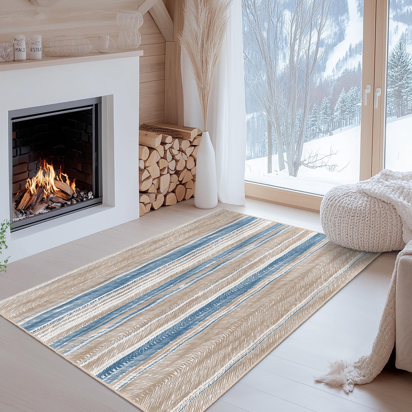 Eleganter, gestreifter rechteckiger Teppich, moderner Wohnzimmerteppich, weicher beige-blau gestreifter Teppich, stilvolle Wohndekoration, gemütliche Zimmermatte