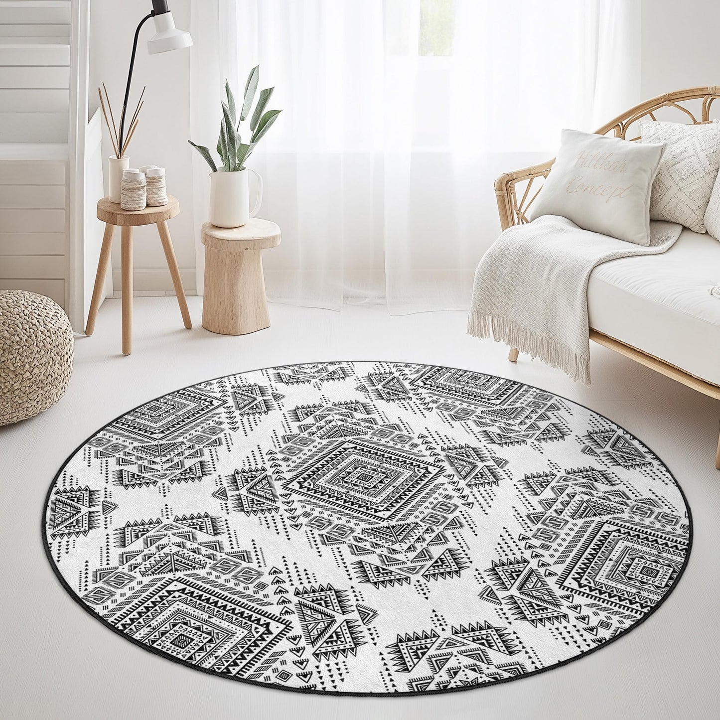 Geometrischer runder Teppich in Schwarz-Weiß, moderner runder Teppich im Ethno-Stil, Boho-Dekor, weicher Wohnzimmerteppich, einzigartiger Bodenbelag