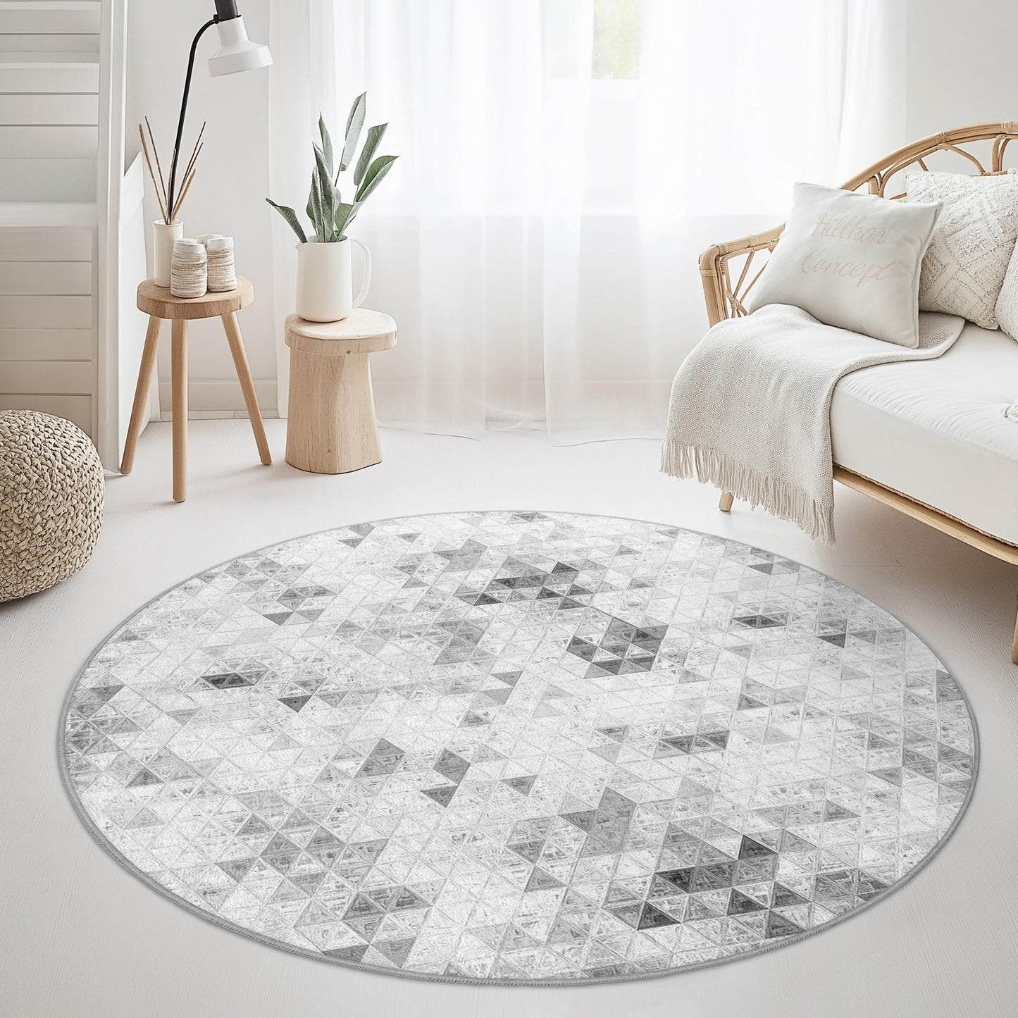 Runder Teppich mit geometrischem Dreiecksmuster, weicher runder Teppich, moderner Wohnzimmerteppich, stilvolle Wohndekoration, geometrische Fußmatte