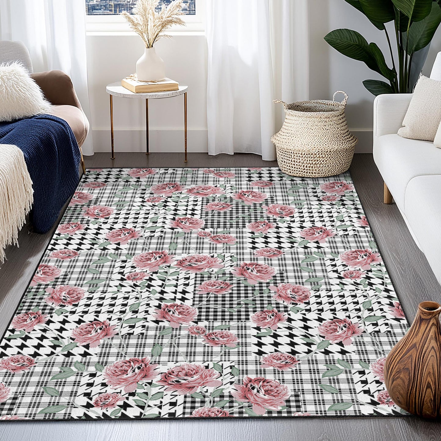 Eleganter Patchwork-Teppich mit Blumenmuster, rechteckiger Wohnzimmerteppich, moderne Wohndekoration, zartes Blumendesign, schwarz-weiß karierter Teppich