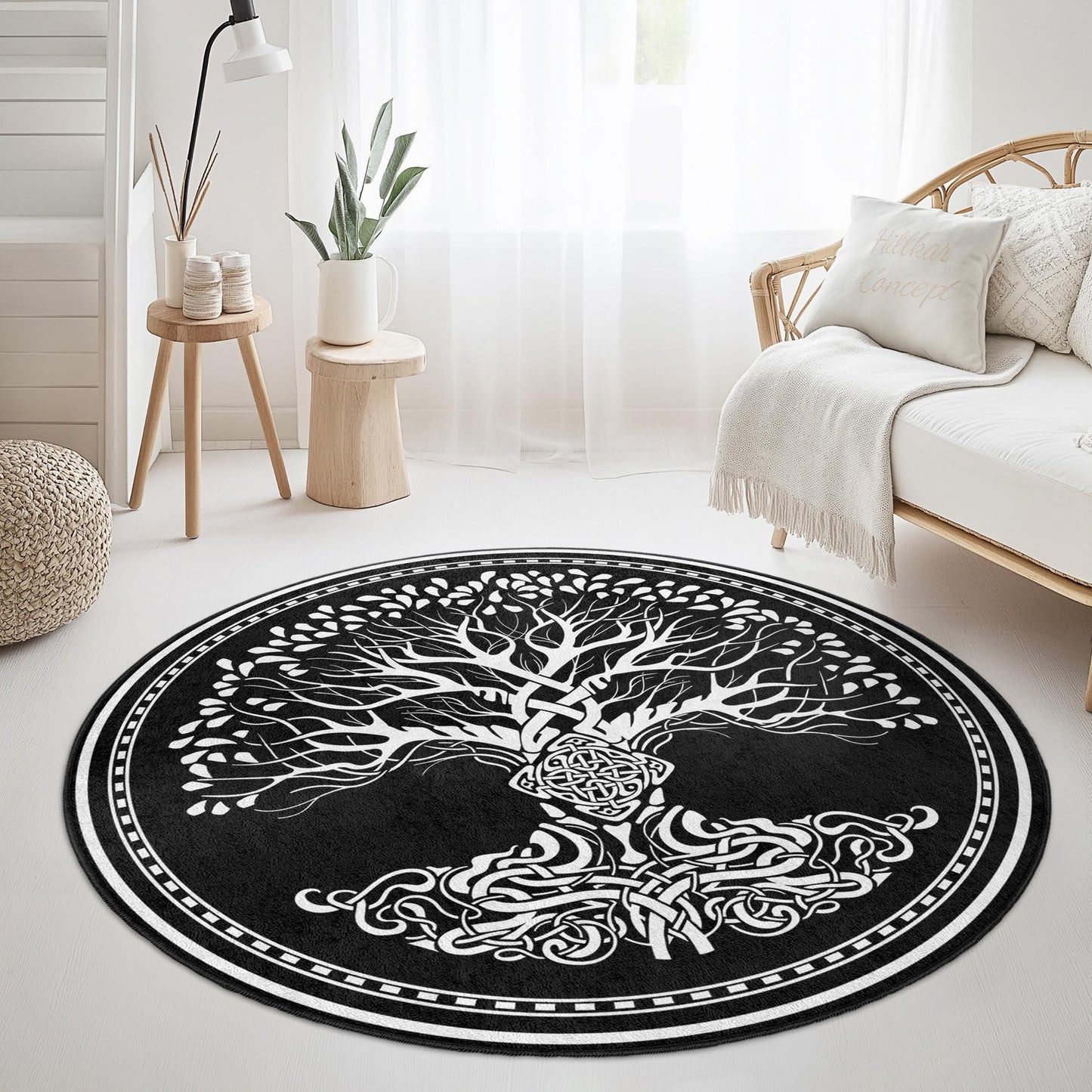Runder Teppich mit keltischem Lebensbaum-Motiv, Teppich im Bohème-Stil, Schwarz-Weiß-Wohnaccessoire, Akzentteppich fürs Wohnzimmer, Einzigartiger runder Teppich