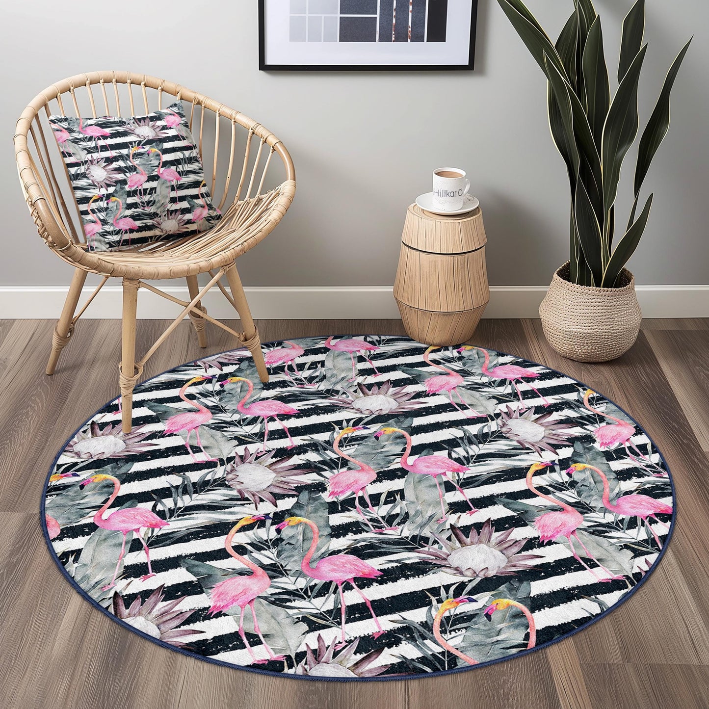 Eleganter runder Teppich mit Flamingomuster, tropisches Blumenmuster, Boho-Chic-Wohnzimmerdeko, runder Teppich für Zuhause, stilvolle runde Matte