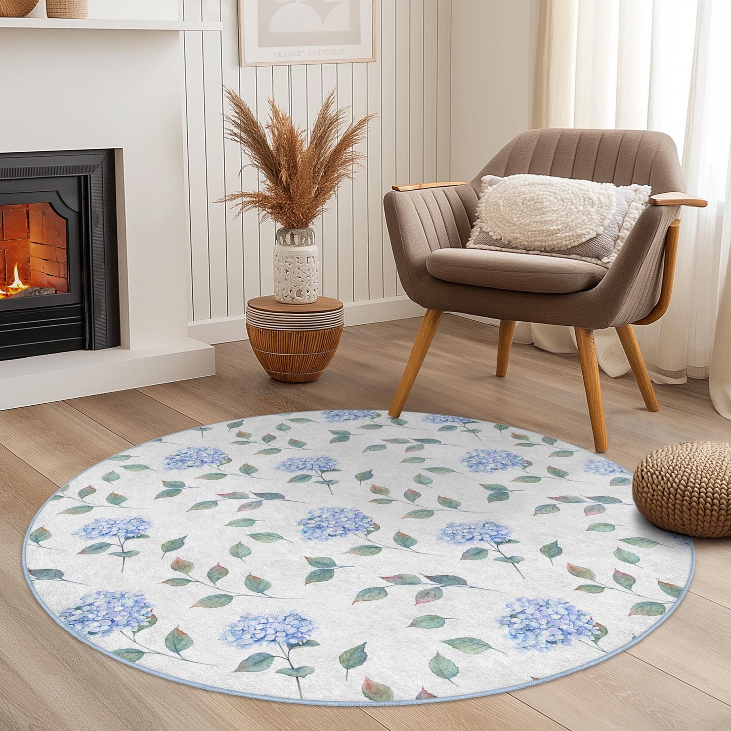 Eleganter runder Teppich mit Blumenmuster, blaue Hortensien, weicher Wohnzimmerteppich, runder Dekoteppich, Wohnaccessoire