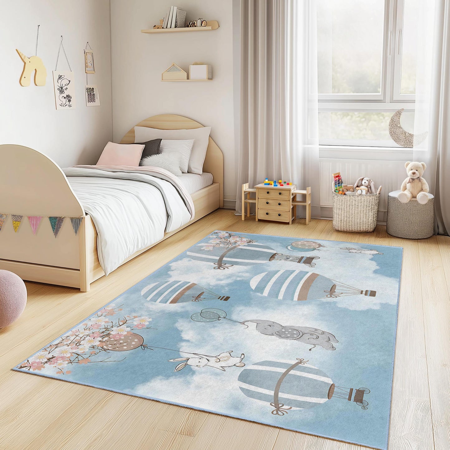 Verspielter rechteckiger Kinderteppich mit Heißluftballon-Motiv, Kinderzimmerdeko, weiche Spielmatte fürs Kinderzimmer, Spielzimmerteppich, Geschenk zur Babyparty