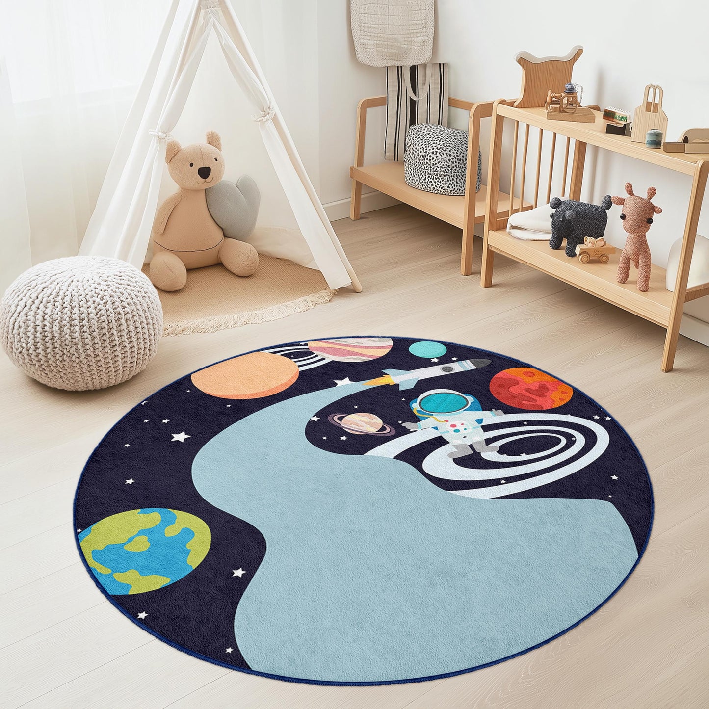 Runder Kinderteppich „Kosmisches Abenteuer“, Spielmatte mit Weltraummotiv, Astronautenteppich fürs Kinderzimmer, Galaxie-Deko, Spielzimmerteppich