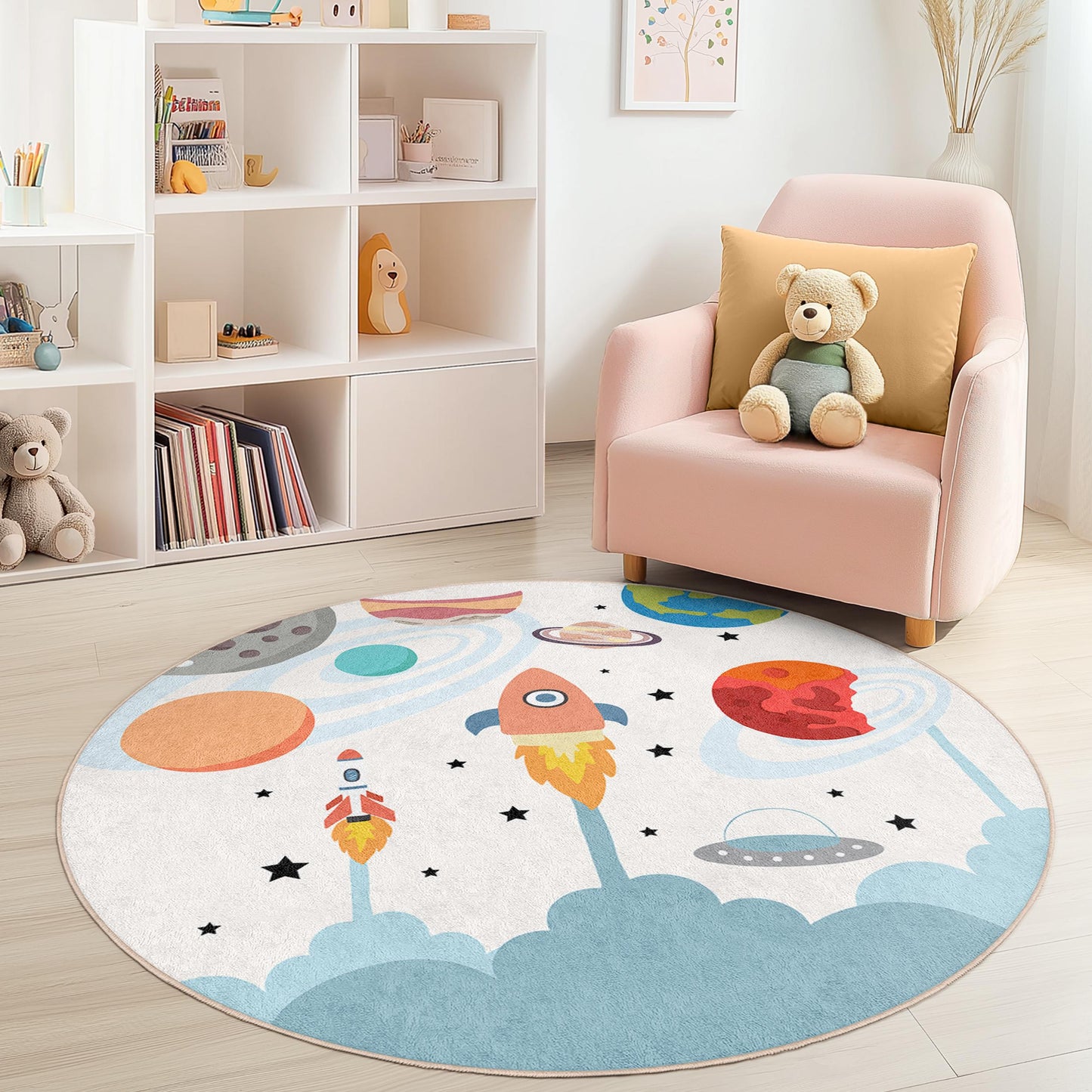 Runder Spielteppich „Raketenabenteuer“ für Kinder, Weltraumteppich, farbenfrohe Kinderzimmerdekoration, lustiger Spielzimmerteppich, Akzent im Kleinkinderzimmer