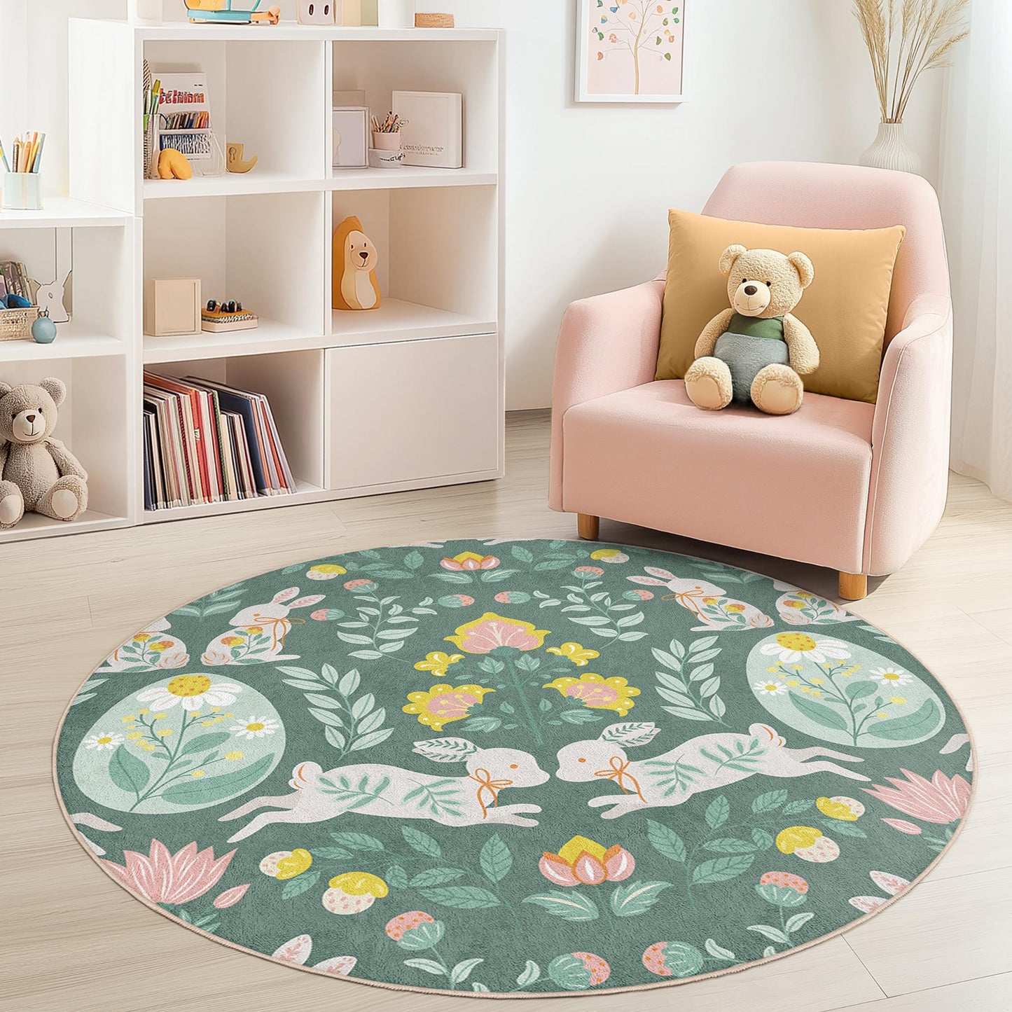 Runder Spielteppich mit Blumenmuster und Hasenmotiv, niedliche Hasen-Kinderzimmerdeko, Kinderzimmerteppich, weiche Spielmatte, Teppich mit Tiermotiv