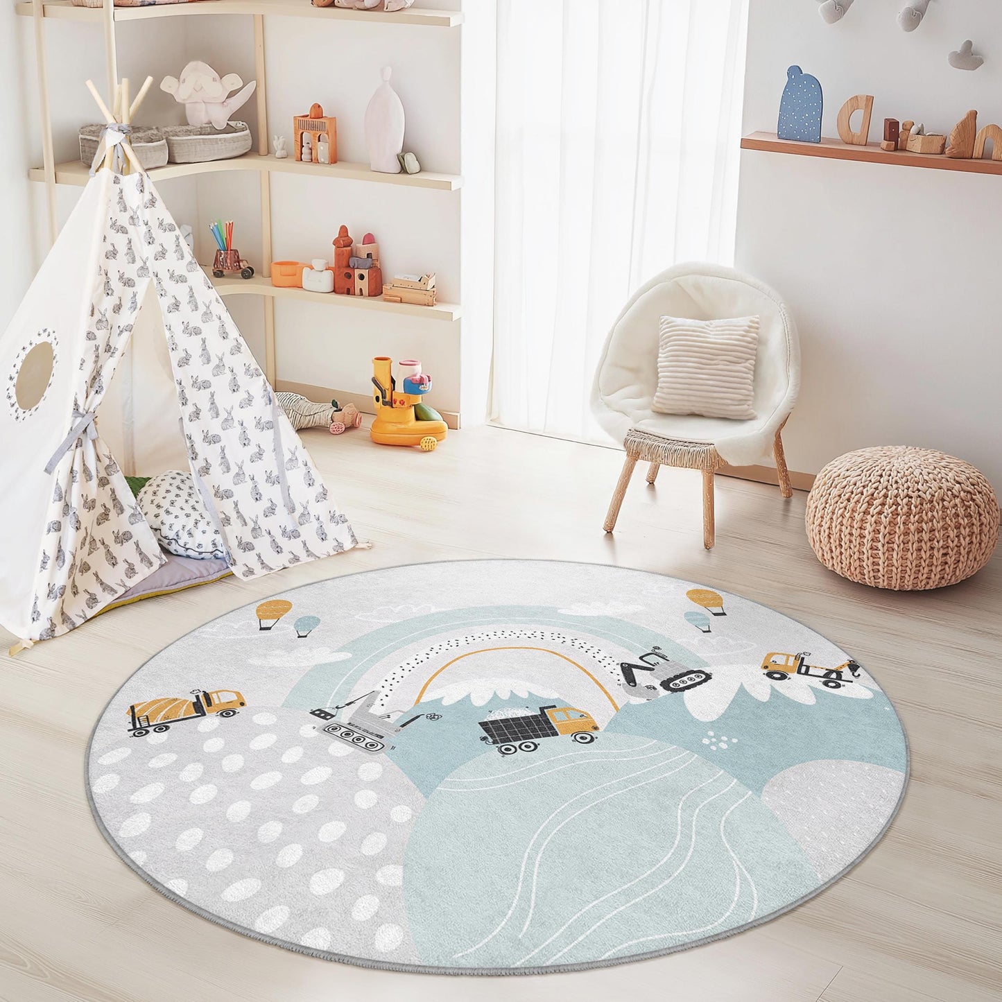 Runder Spielteppich mit Baustellenmotiv, bunten Lastwagen und Heißluftballons, Kinderzimmerdeko, Spielteppich, Teppich fürs Kinderzimmer