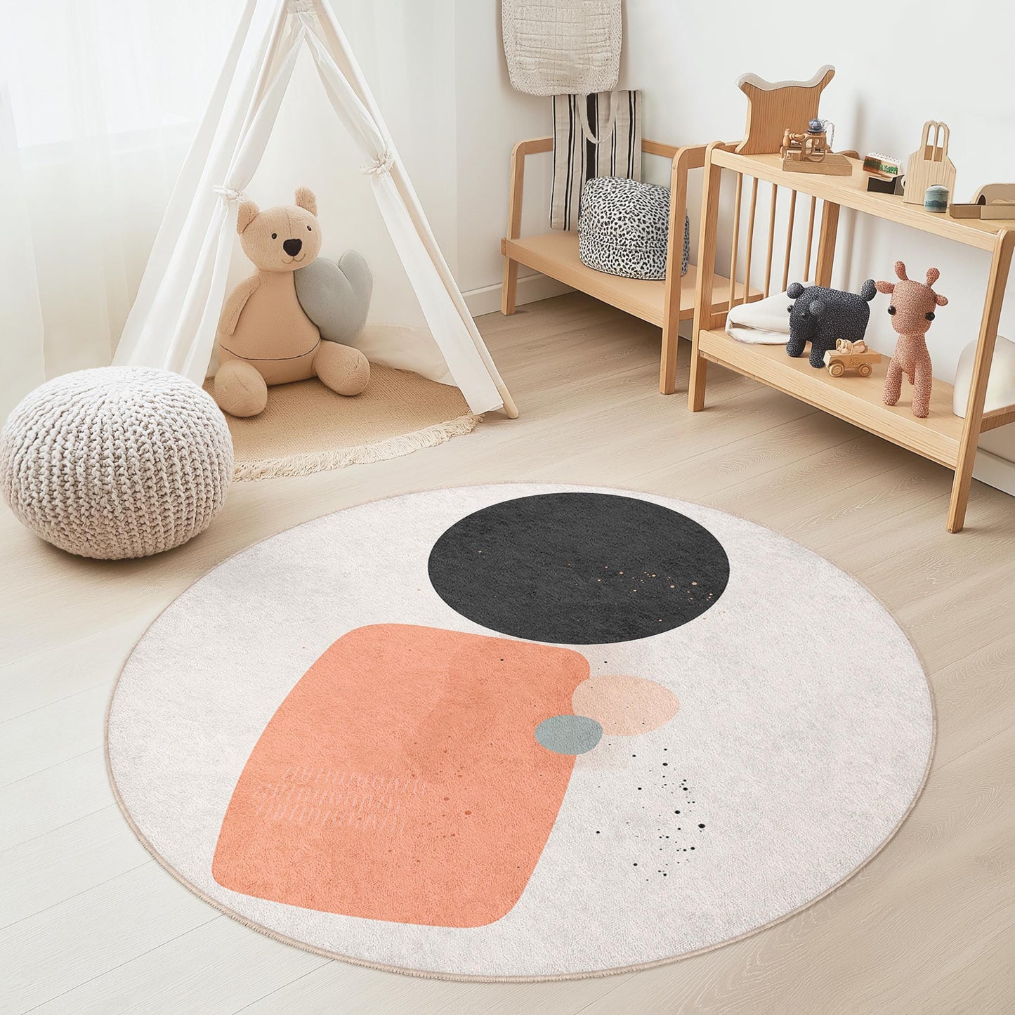 Geometrischer Kinderzimmerteppich: Moderne abstrakte Spielmatte im Kreis