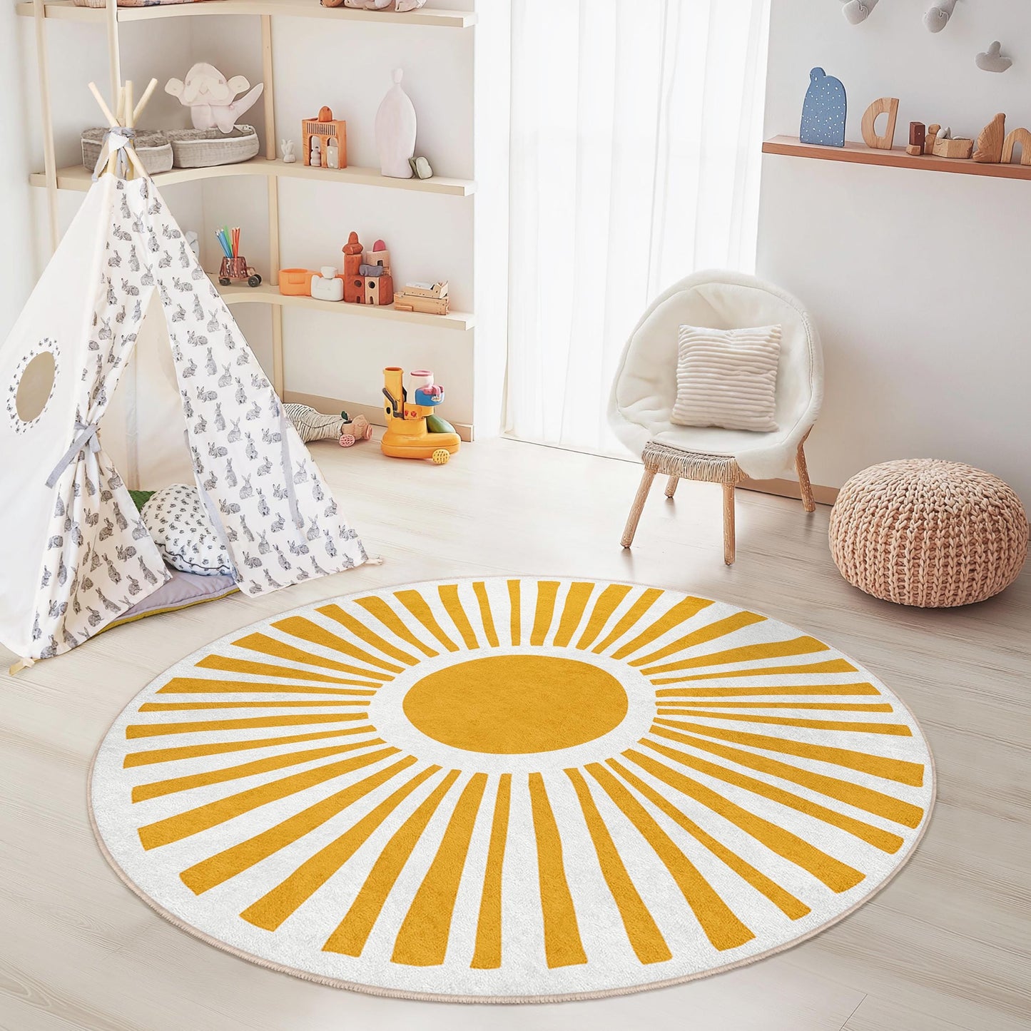 Runder Spielteppich mit Sonnenmotiv, gelber Sonnenkreis-Teppich, runde Spielmatte fürs Kinderzimmer, fröhliche Kinderzimmerdekoration, lustiger Kinderteppich