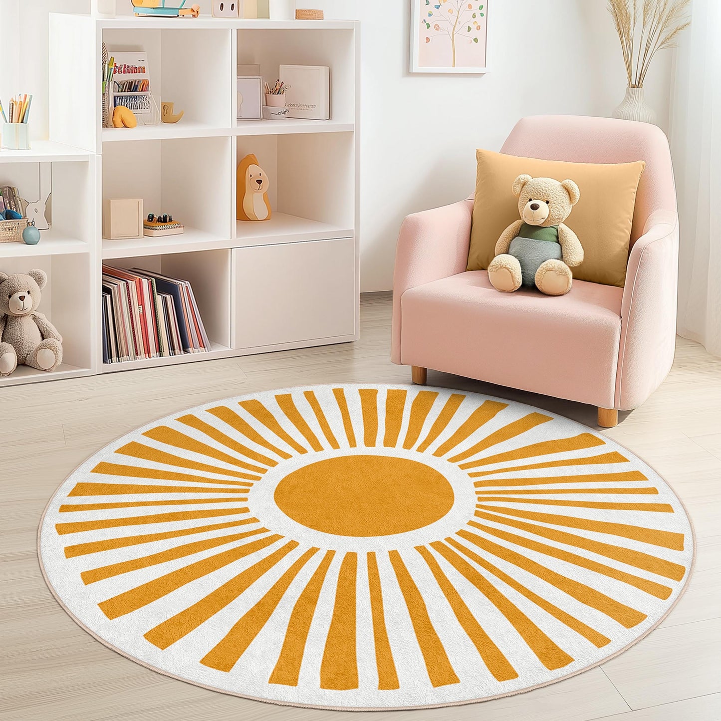 Runder Spielteppich mit Sonnenmotiv, gelber Sonnenkreis-Teppich, runde Spielmatte fürs Kinderzimmer, fröhliche Kinderzimmerdekoration, lustiger Kinderteppich