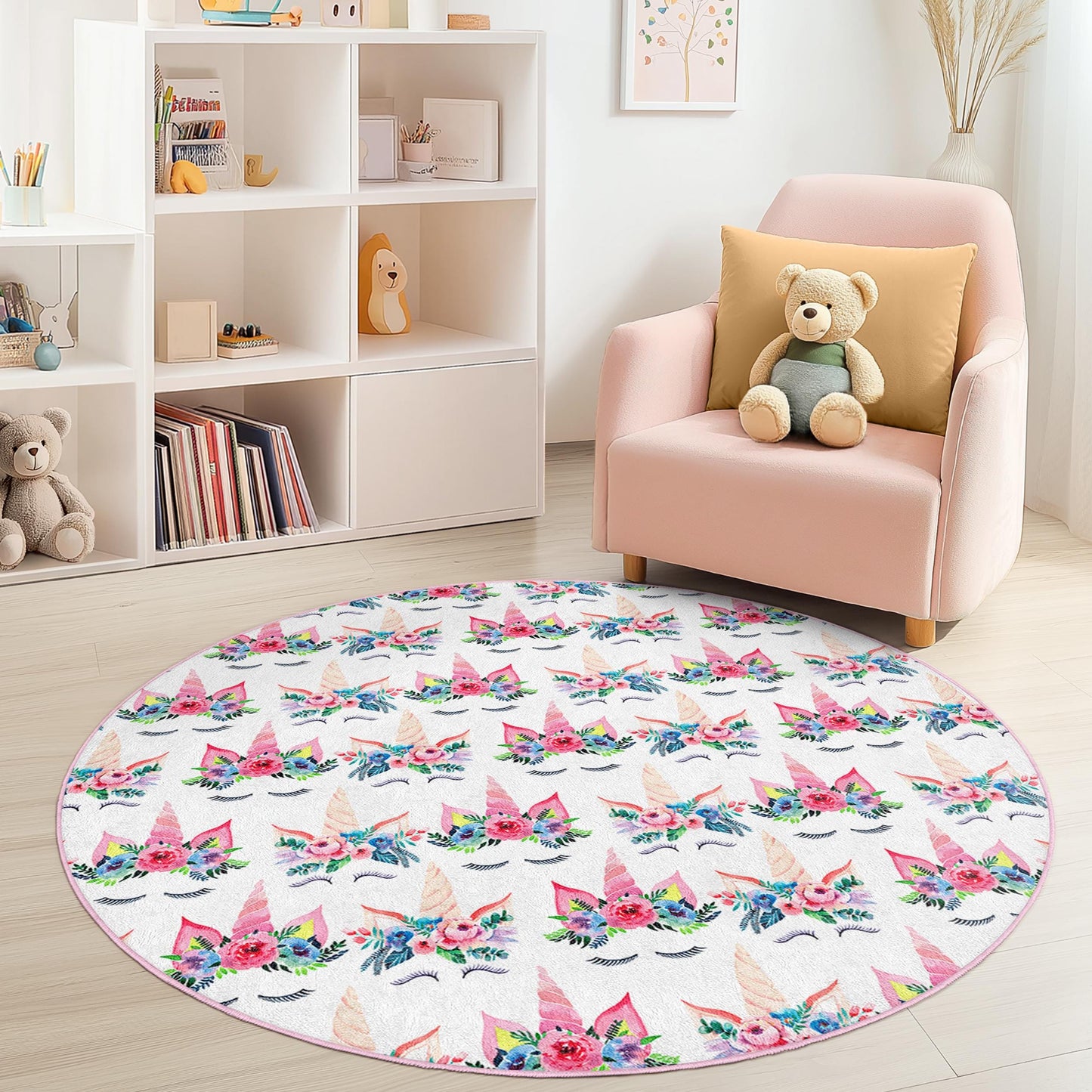 Verspielter runder Kinderteppich mit Einhorn-Blumenmuster, Einhorn-Spielmatte, niedliche Kinderzimmerdekoration, weicher runder Teppich für Kinderzimmer, Spielzimmerteppich
