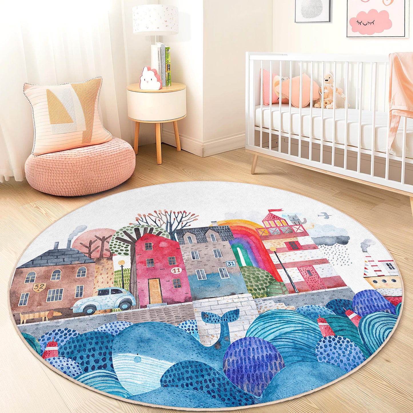 Runder Kinderteppich mit verspieltem Küstenstadt-Motiv, farbenfroher Strandhaus-Teppich, Spielzimmerdekoration, Teppich im maritimen Stil, weiche Babymatte