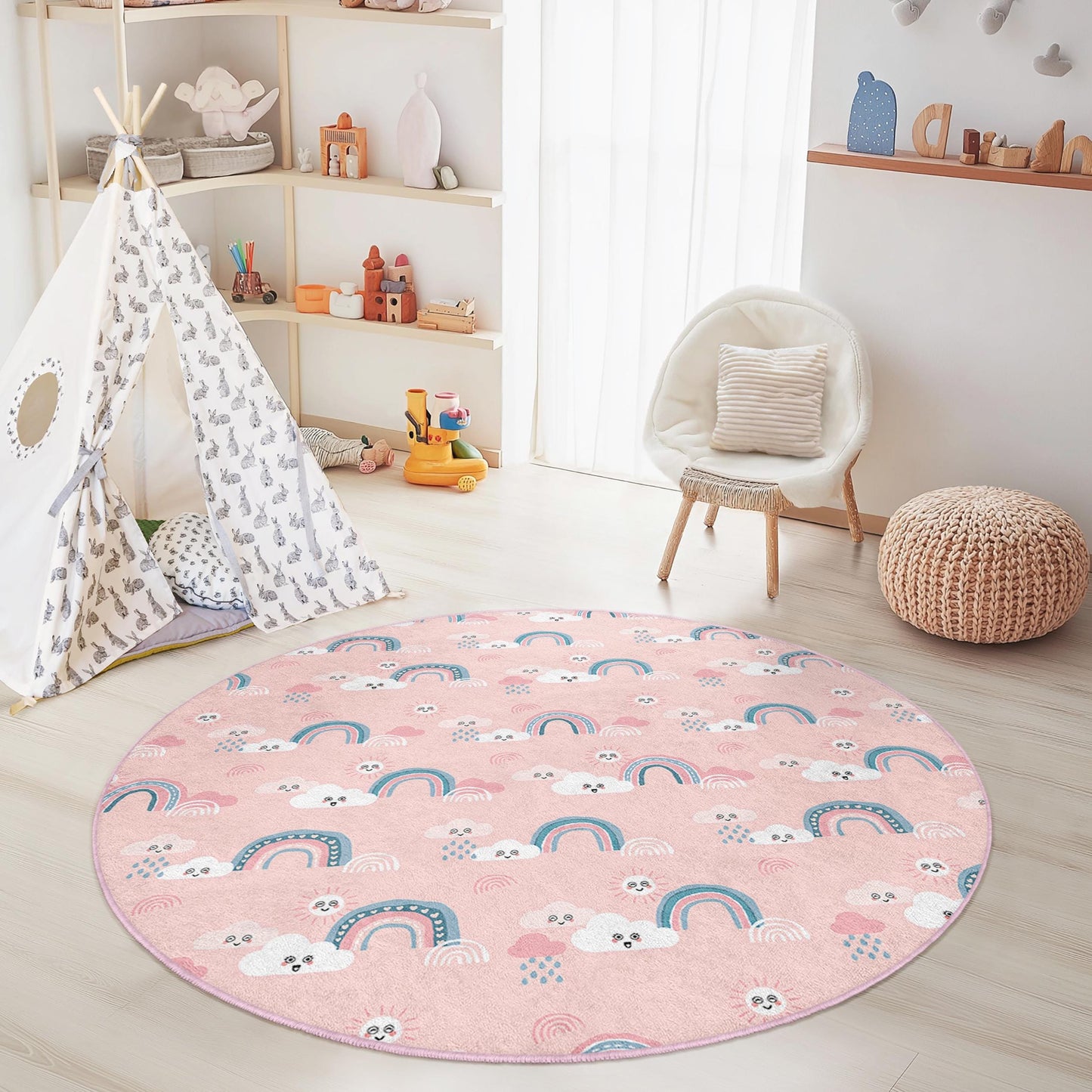 Regenbogenwolken-Kinderteppich: Zartrosa Teppich für Kinderzimmer und Spielzimmer
