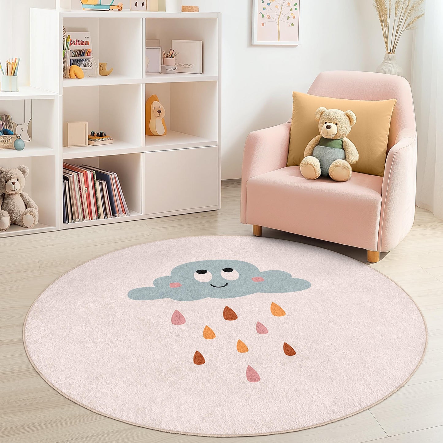 Spielteppich mit Cartoon-Wolkenmotiv: Weiche Spielmatte fürs Kinderzimmer